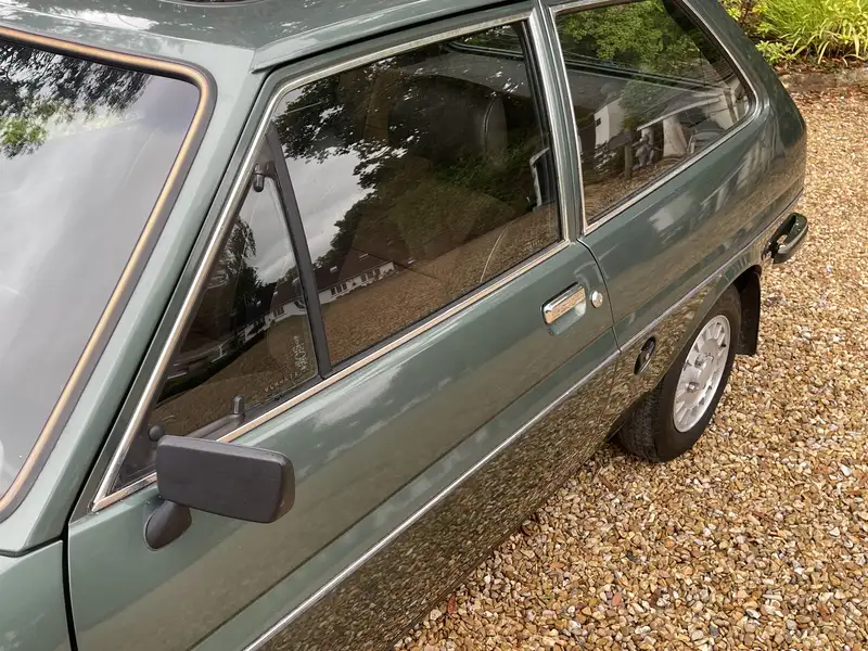 1981 Ford Fiesta 1.3 Ghia-Sold