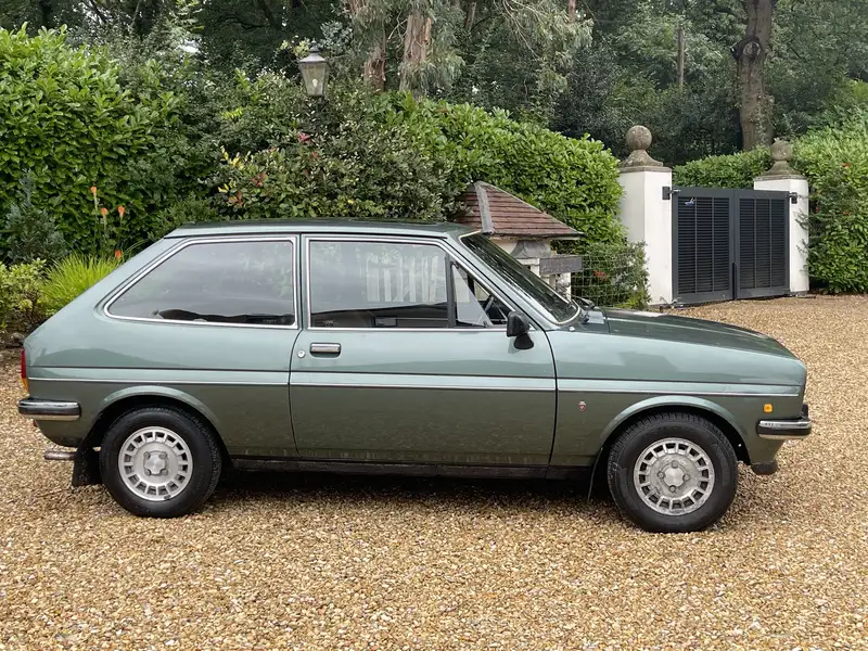 1981 Ford Fiesta 1.3 Ghia-Sold