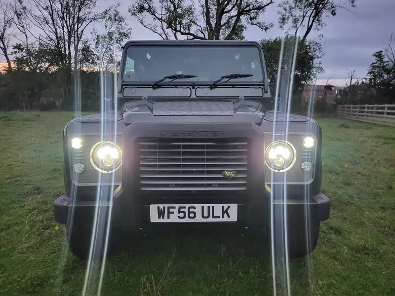 2006 Landrover Defender 110 TD5 XS-Sold