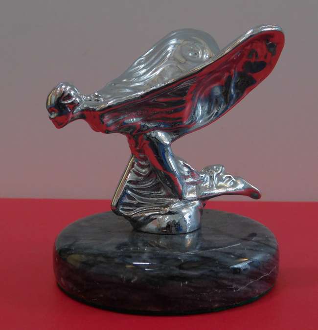 Kneeling Spirit of Ecstasy car mascot.-Auction Lot