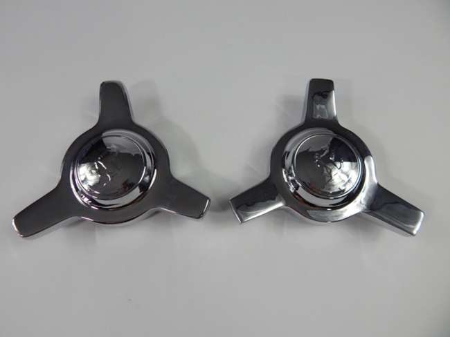 Ferrari 1960's Knock-off Wheel Spinners.-Auction Lot