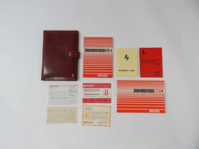Complete Ferrari 365 GTB/4 Daytona Manuals Pouch Set-Auction Lot
