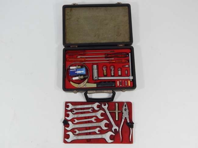  365 GTB/4 Daytona Briefcase Tool Kit-Sold