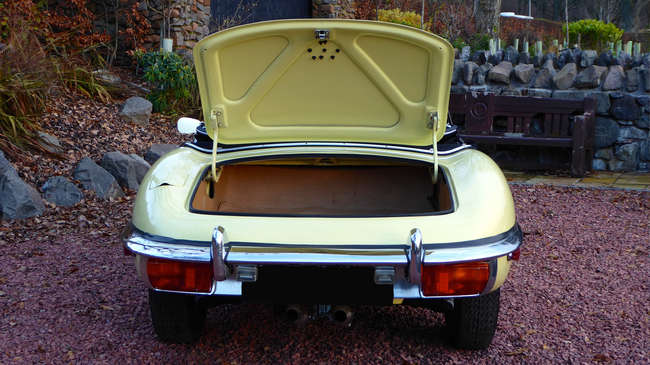 1968 Jaguar E-Type series 2 4.2 Manual-Auction Lot
