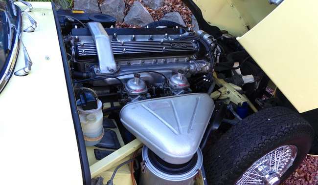 1968 Jaguar E-Type series 2 4.2 Manual-Auction Lot