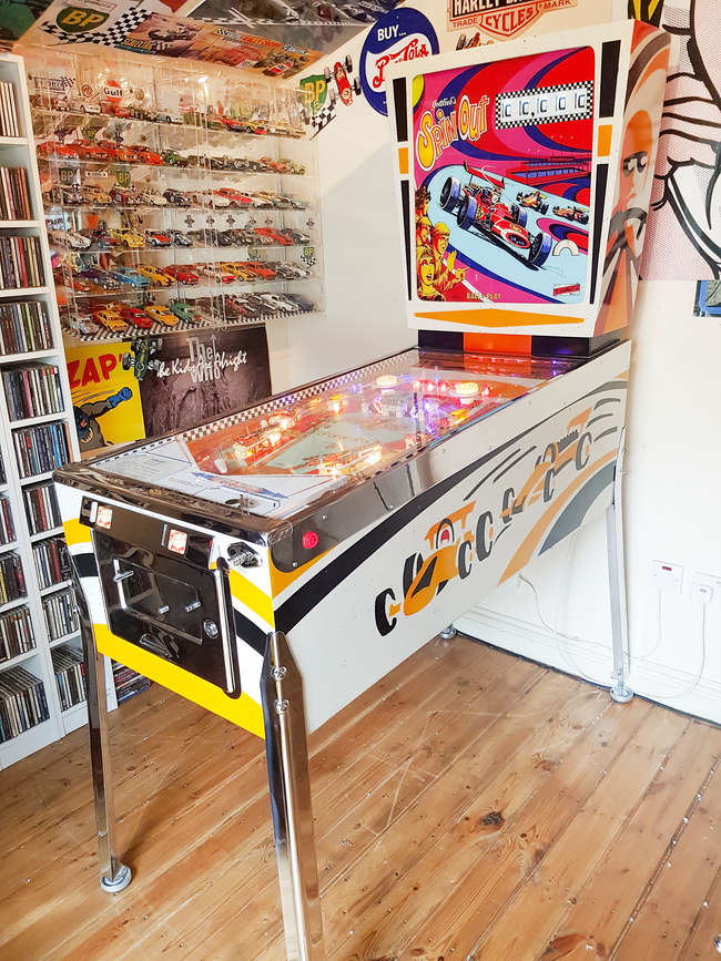 1975 Spin-Out by Gottlieb Pinball Table-Auction Lot