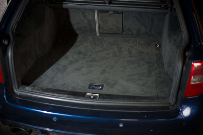 2003 Audi RS6 Avant-Sold