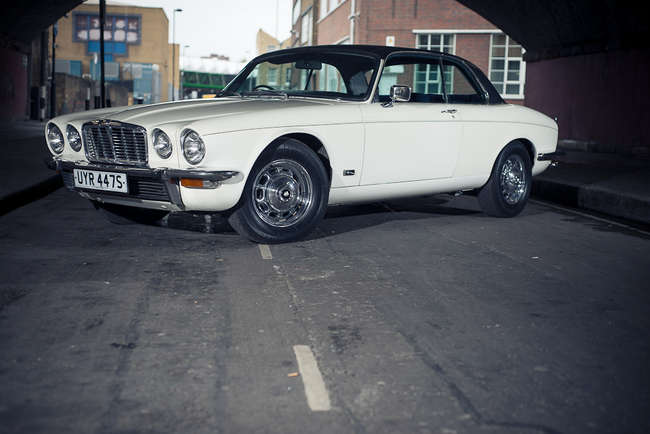 1977 Jaguar XJC-Auction Lot