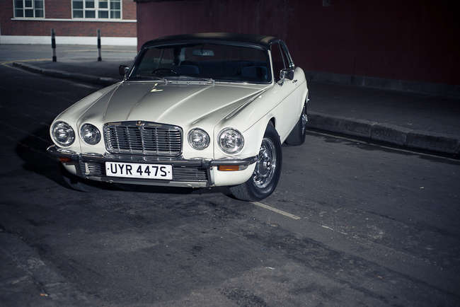 1977 Jaguar XJC-Auction Lot