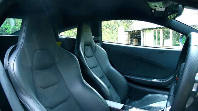 2011 McLaren MP4-12C-Auction Lot