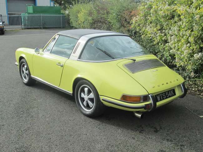 1971 Porsche 911S Targa 2.2-Auction Lot