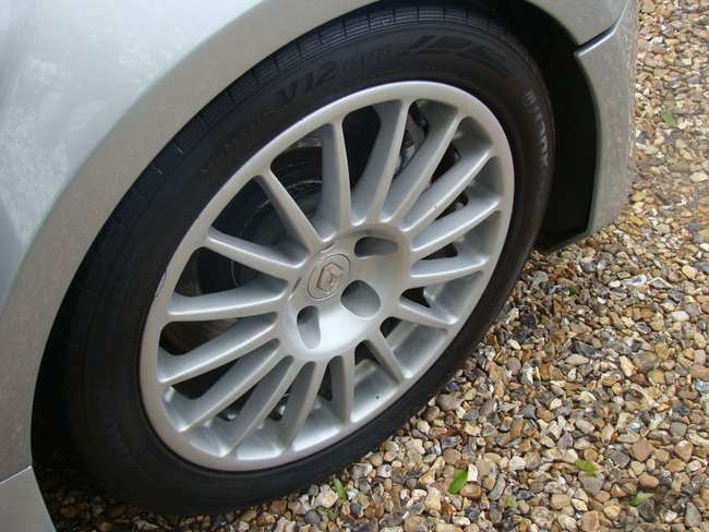 2001 Renault Clio V6-Auction Lot