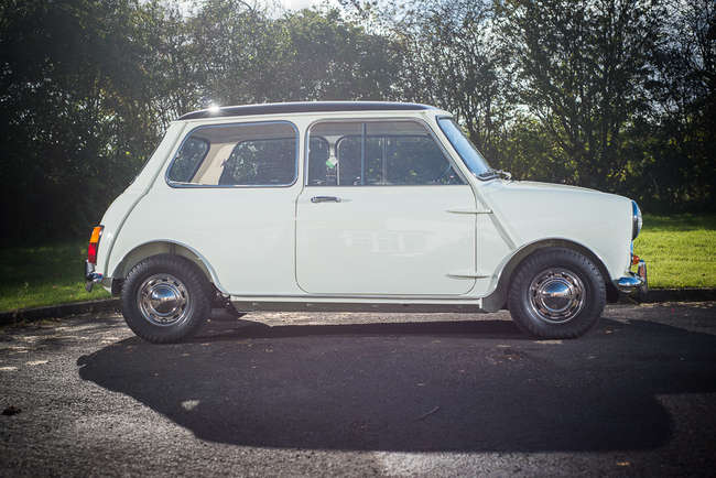 1968 Morris Mini Cooper, 998cc - Show Winner!-Sold