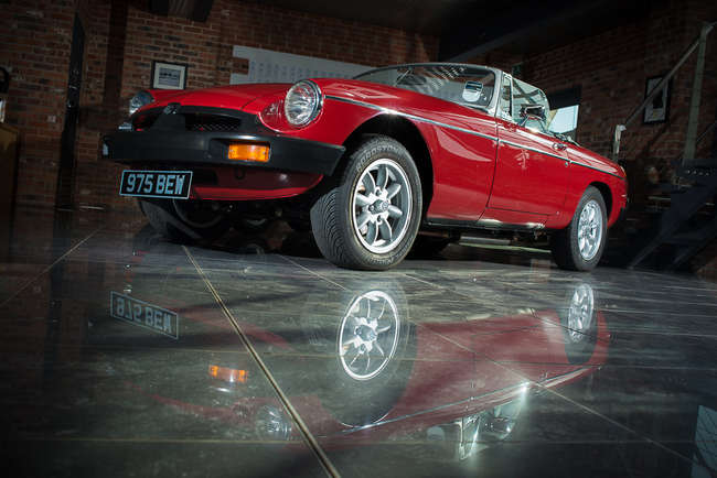1977 MGB Roadster-Auction Lot