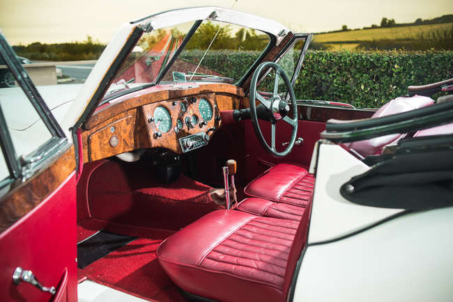 1954 Jaguar XK120 Drophead Coupe-Auction Lot