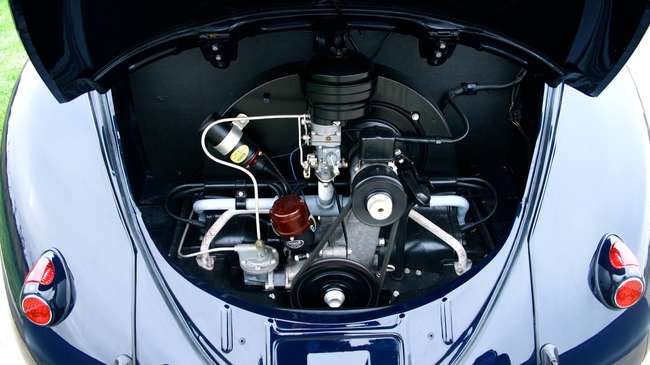 1952 Volkswagen Split-Window Beetle-Sold