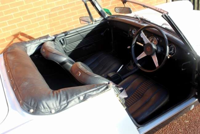 1975 MG Midget-Sold