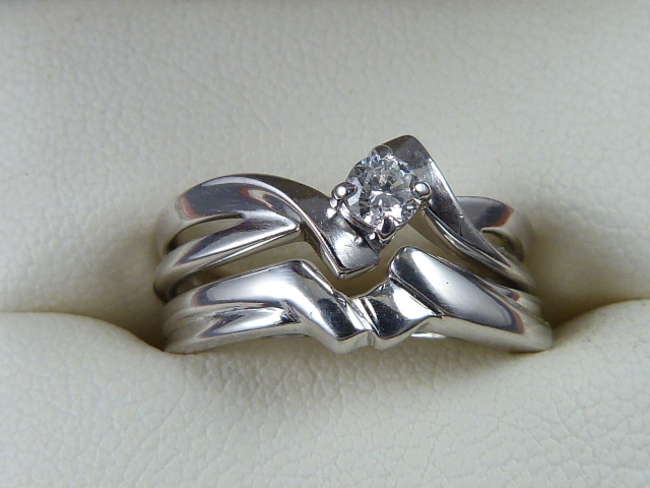 New 18ct White Gold and Diamond Wedding Ring Set-Auction Lot
