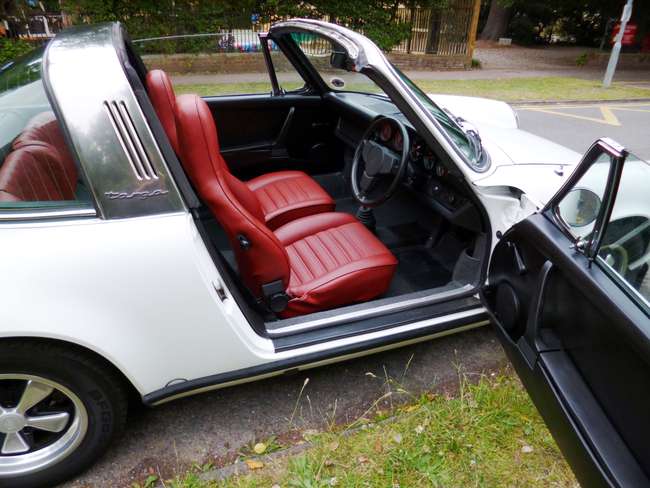 1974 Porsche 911 Carrera 2.7 Targa-Sold