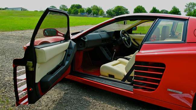 1991 Ferrari Testarossa-Sold