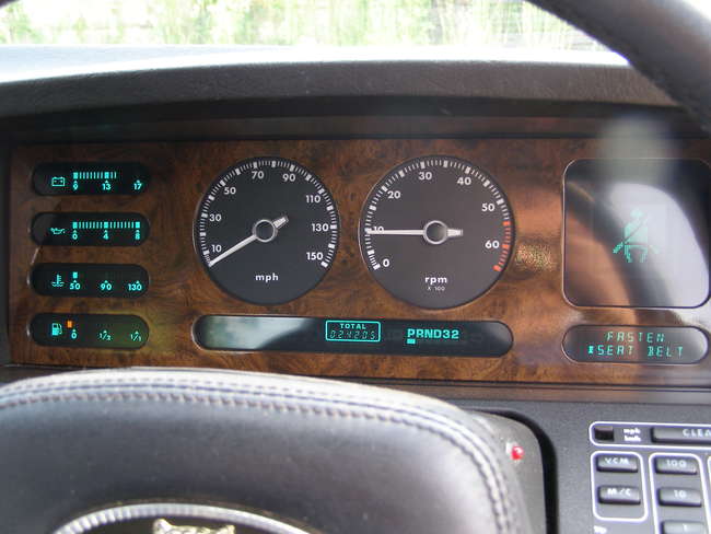1988 Jaguar XJ 4.0 Sovereign Auto-Auction Lot