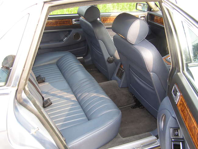 1988 Jaguar XJ 4.0 Sovereign Auto-Auction Lot
