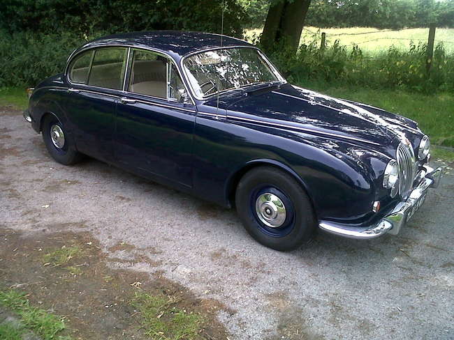 1968 Jaguar MKII 3.4 with manual gearbox-Auction Lot