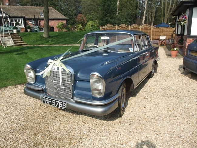 1964 Mercedes Benz W111 220 SEB Fintail-Auction Lot
