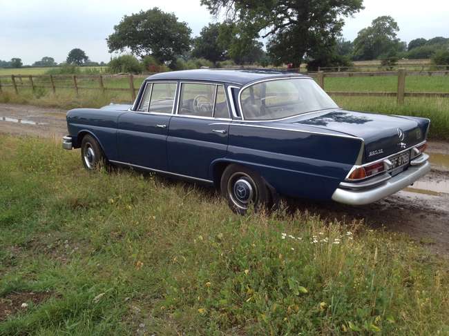 1964 Mercedes Benz W111 220 SEB Fintail-Auction Lot