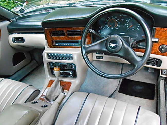 1991 Aston Martin Virage-Auction Lot