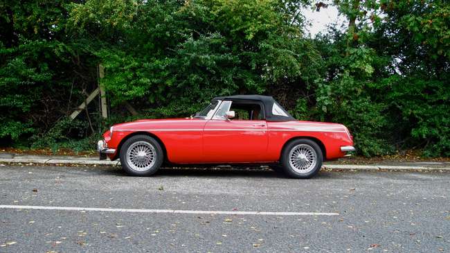 1969 MG C Roadster-Auction Lot