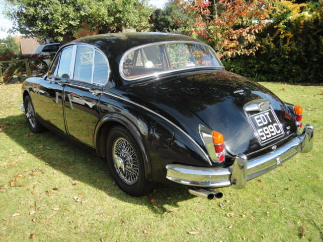 1965 Jaguar 3.4 MKII -Auction Lot