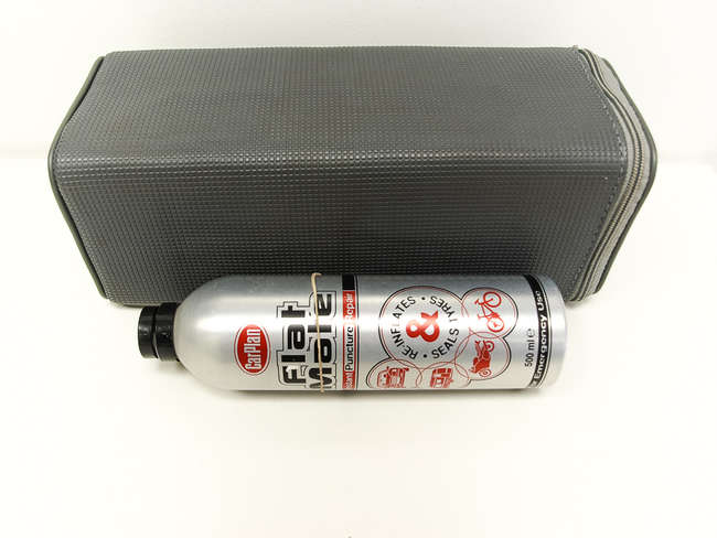 Ferrari/Maserati tyre inflator and container-Auction Lot