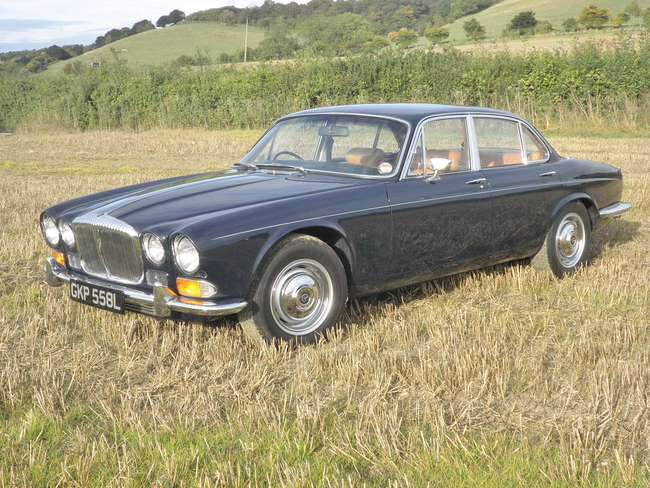 1972 Daimler Sovereign Series One 4.2 Litre Saloon-Sold
