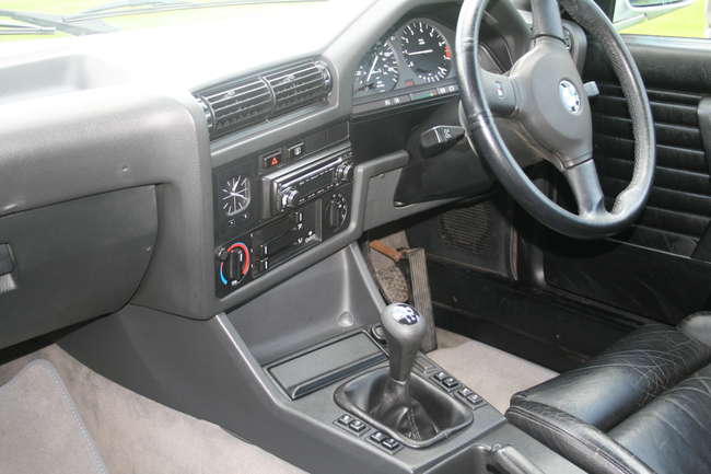 1990 BMW 320I Convertible E30 -Auction Lot