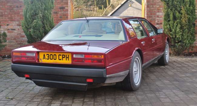1983 Aston Martin Lagonda-Auction Lot