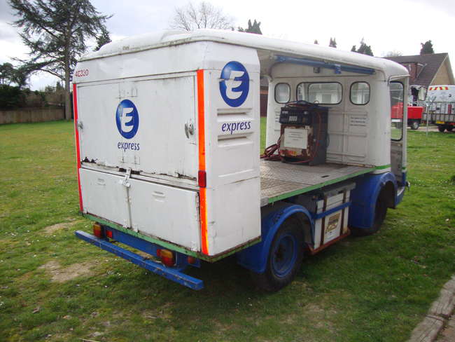 1969 Morris Milk Float-Sold