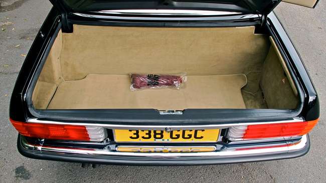 1989 Mercedes Benz SL500 (107) Auto-Sold