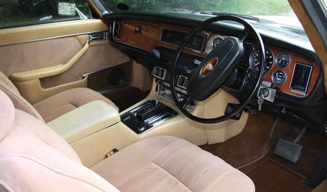 1977 Jaguar XJ 4.2C Auto-Sold