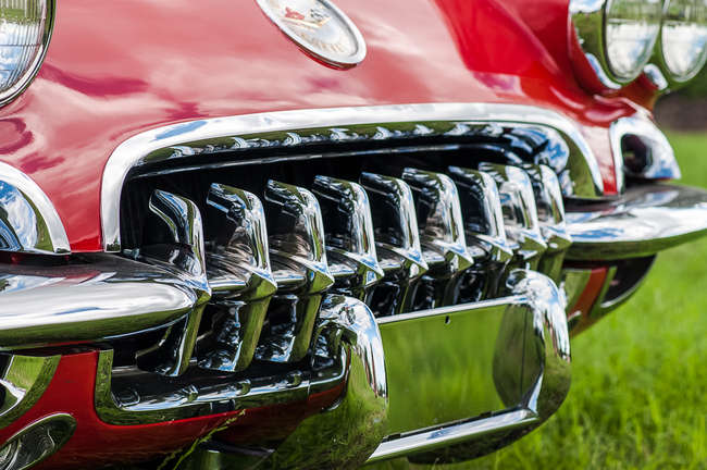 1960 Chevrolet Corvette-Sold