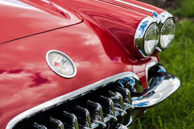 1960 Chevrolet Corvette-Sold