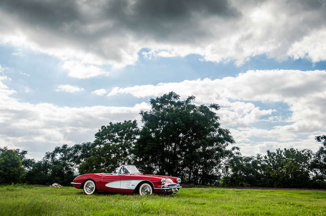 1960 Chevrolet Corvette-Sold