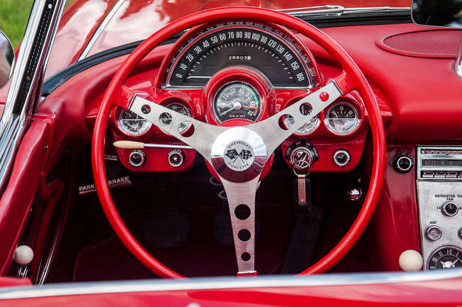 1960 Chevrolet Corvette-Sold