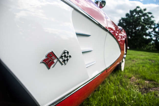 1960 Chevrolet Corvette-Sold