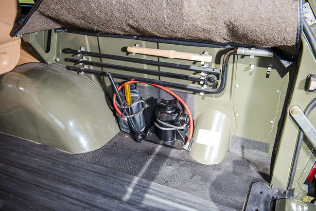 1970 Range Rover - Chassis #001-Sold