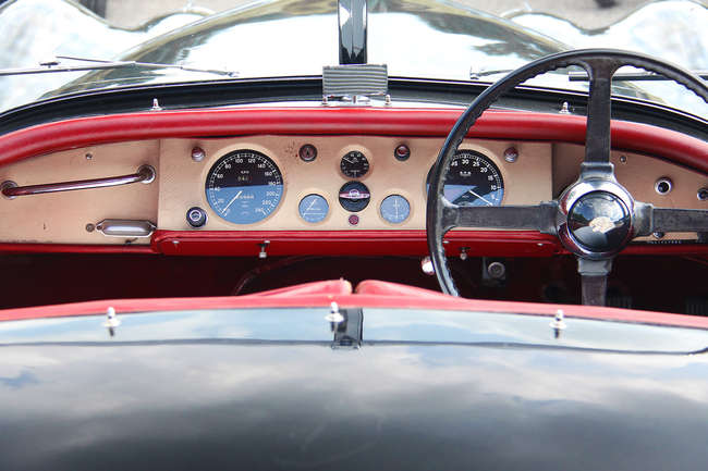 1950 Jaguar XK120 Roadster-Auction Lot