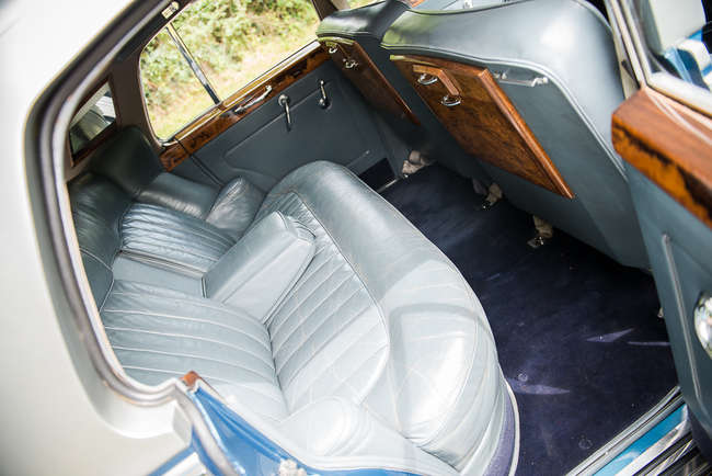 1957 Bentley S1 Saloon-Auction Lot