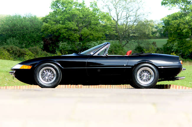 1971 Ferrari 365 GTS/4 Daytona Spyder-Sold