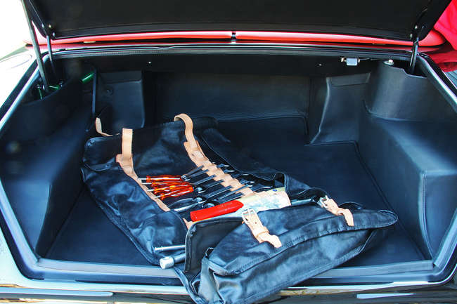 1971 Ferrari 365 GTS/4 Daytona Spyder-Sold