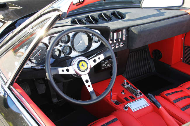 1971 Ferrari 365 GTS/4 Daytona Spyder-Sold